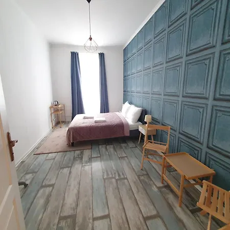 We Πανσιόν 4*