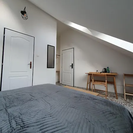 Konukevi We 4*