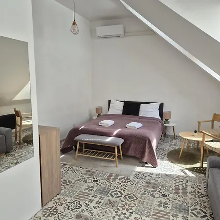 We Casa de hóspedes 4*