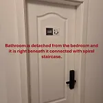 We Гостевой дом Братислава